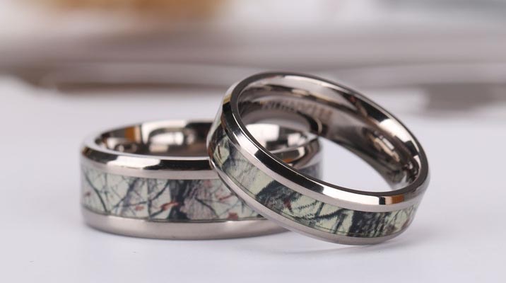 A Brief Introduction to Camo Wedding Rings